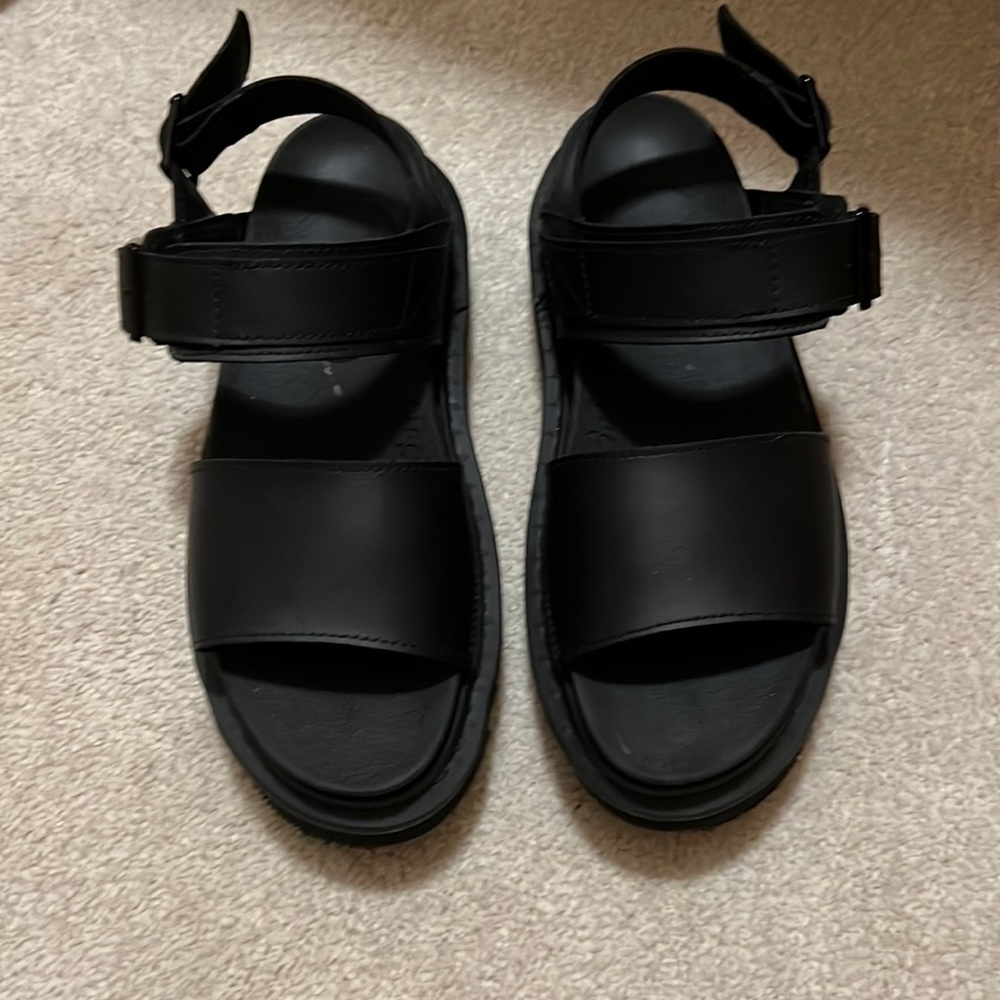 Dr. Marten platform sandal